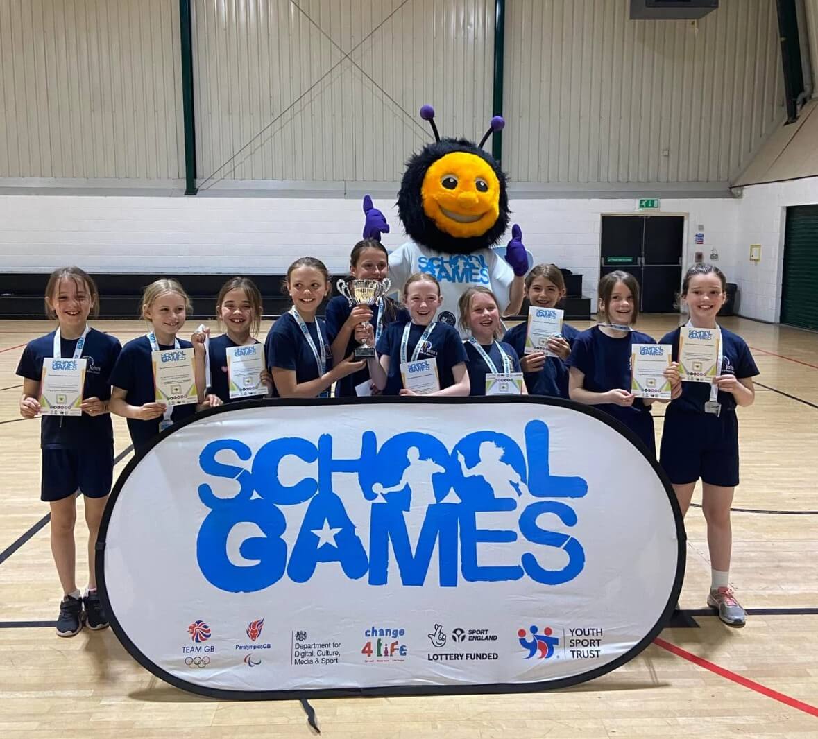 GMCNA team winners at schools games.
