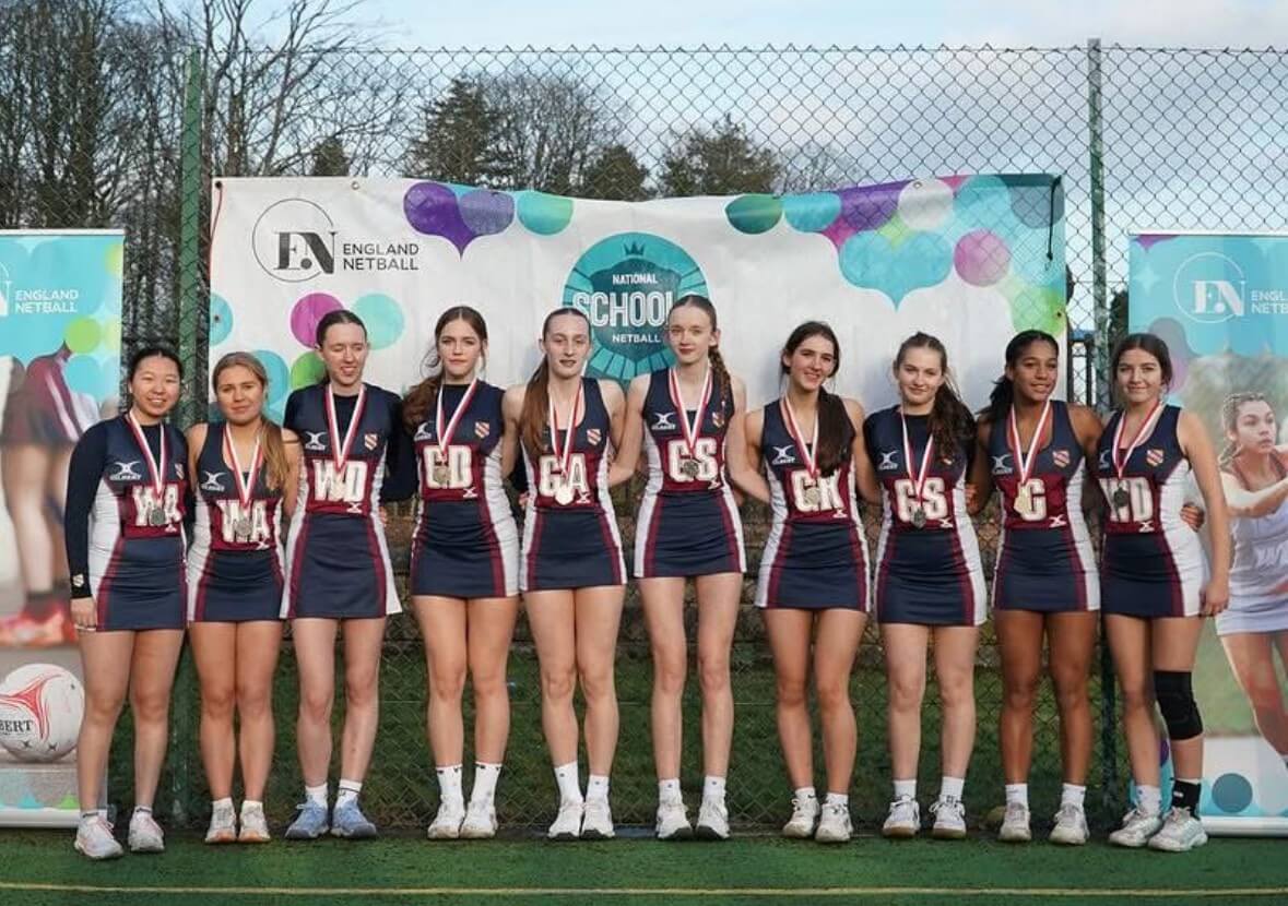 England Netball winning school team.
